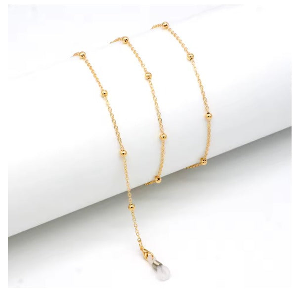 Wavy Chain Elegance